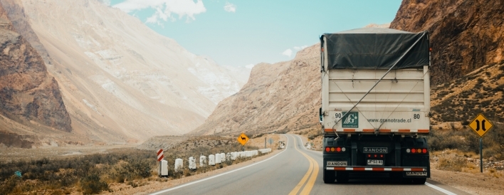 Lifting Transport - SHREE RADHE ROADLINES